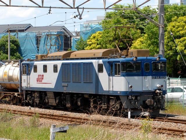 高崎機関区EF64-1024