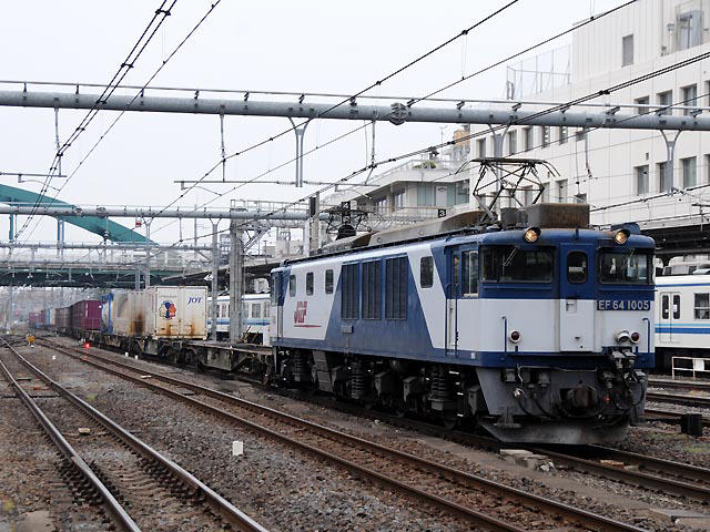 愛知機関区EF64-1005