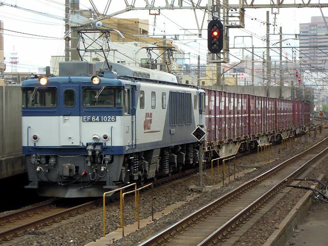愛知機関区EF64-1026