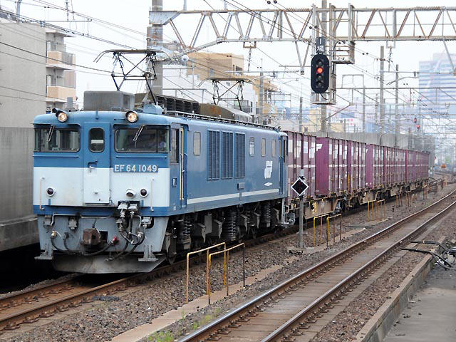愛知機関区EF64-1049