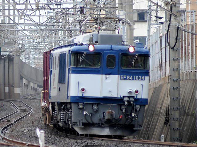愛知機関区EF64-1034