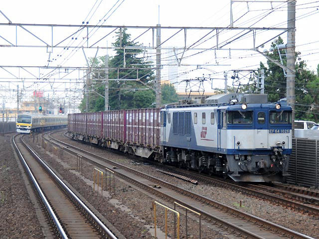 愛知機関区EF64-1026