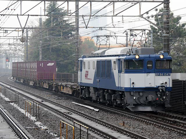 愛知機関区EF64-1047