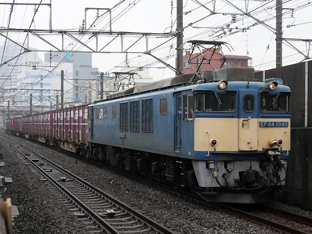 愛知機関区EF64-1040