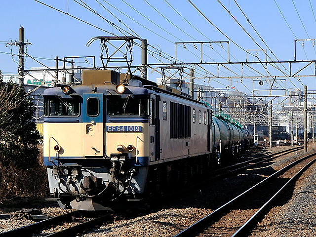 愛知機関区EF64-1019