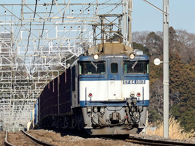 愛知機関区EF64-1013