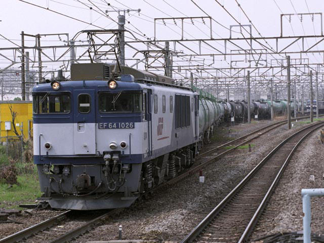 高崎機関区EF64-1026